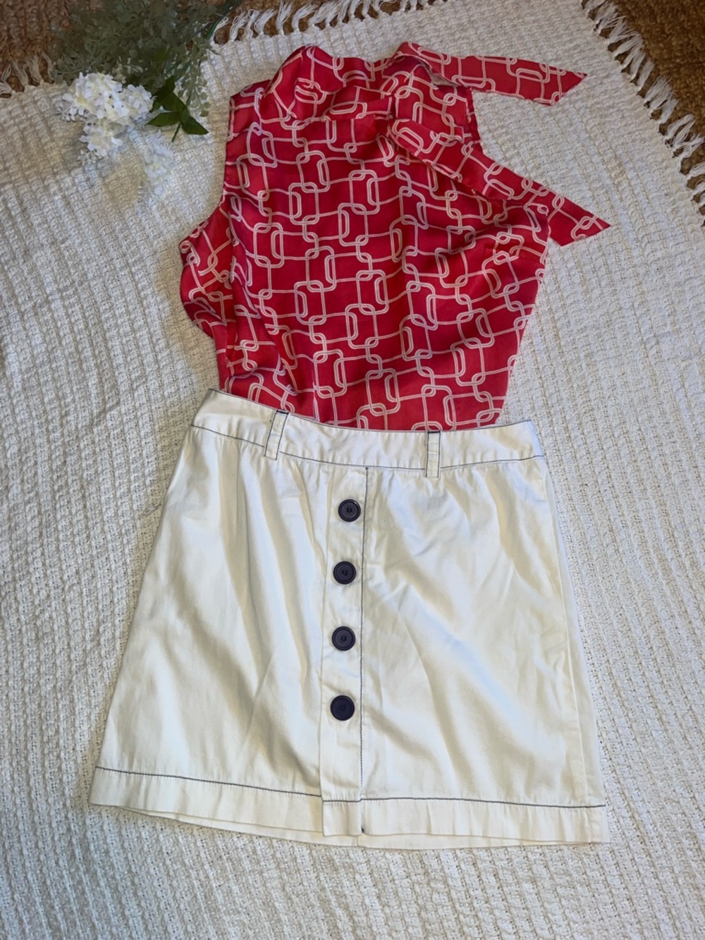 Forever21 Outfit bundle White Button-Front Cotton Blend Skirt & coral& white top